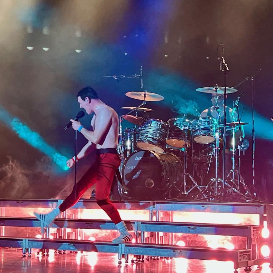 Gary Mullen & the Works