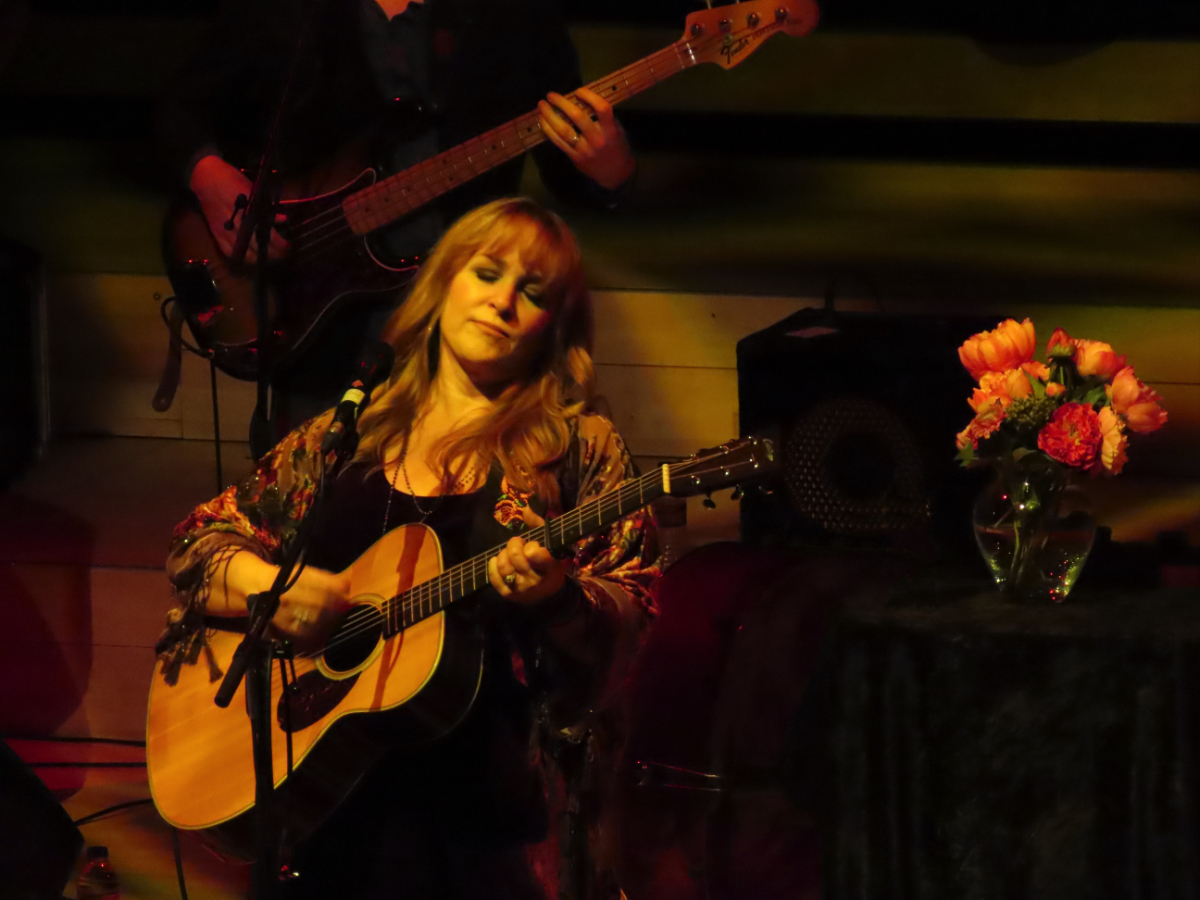 Gretchen Peters